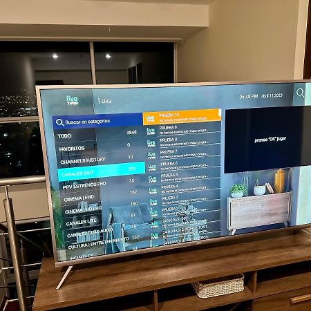 Penthouse En Los Yoses, Vista De Los Dioses Fast Wifi サンホセ エクステリア 写真